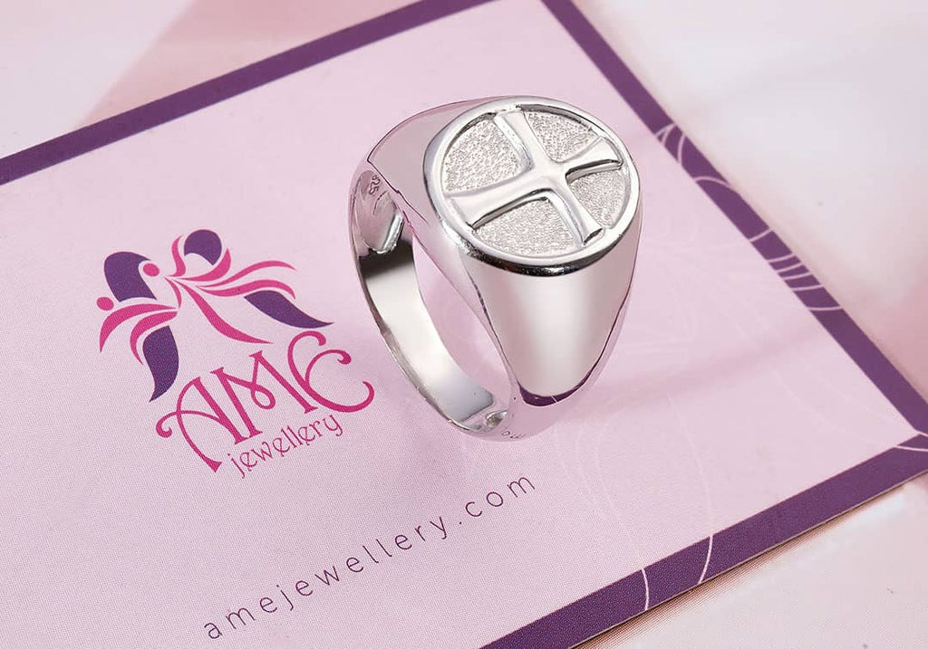 Nhẫn Nam Cross Signet Ring for Men | AME Jewellery