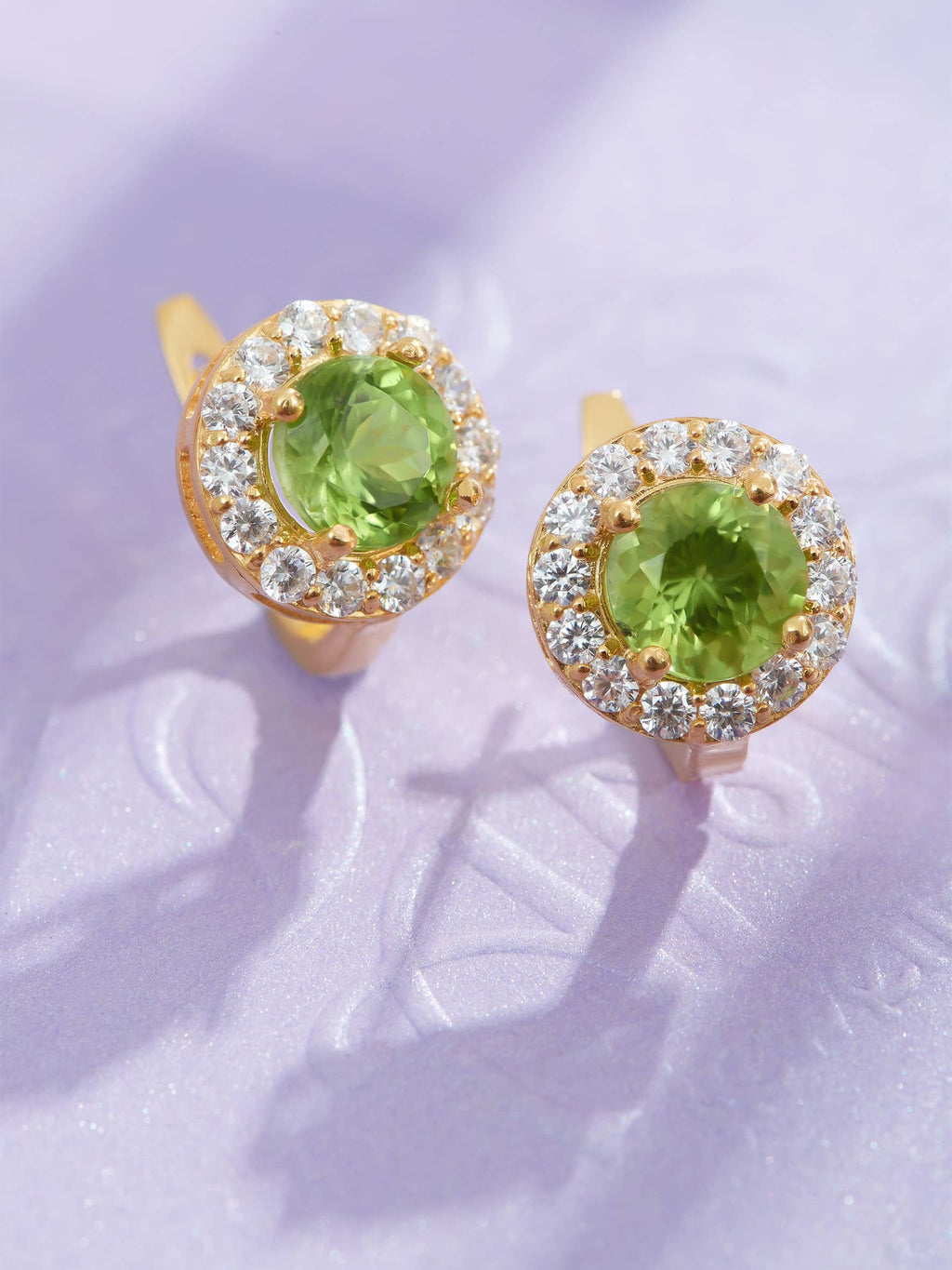 Bông tai Vàng Đá quý tự nhiên Peridot Halo English-Lock Earrings 14K Yellow Gold by AME Jewellery