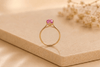 Bague 6 griffes en or jaune 14K et topaze rose naturelle - AME Jewellery.