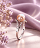 Bague contournement en argent sterling avec perle de culture d'eau douce lavender de 7,5 mm par AME Jewellery pour femme.
