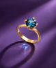 Bague en or jaune 14K et topaze bleue de Londres naturelle - AME Jewellery.