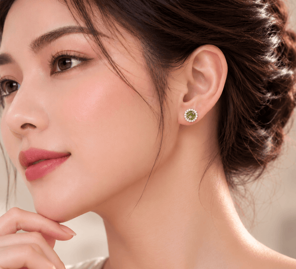 Boucles d'oreilles halo en argent sterling avec péridot - AME Jewellery