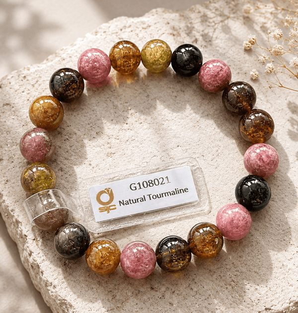 Découvrez l’élégance vibrante du Bracelet de Perles de tourmaline multicolores naturelles avec certification de pierres précieuses n° G108021 par AME Jewellery.