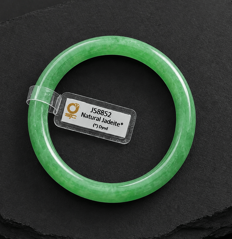 Bracelet jonc en Jade jadeite Birman de 53,3 mm d’AME Jewellery est plus qu'un simple bijou époustouflant