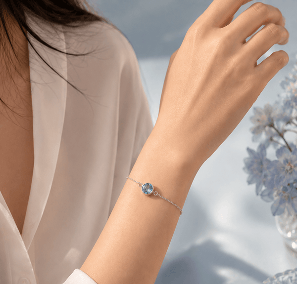 Natural Blue Topaz Solitaire Bezel Bracelet in Sterling Silver by AME Jewellery