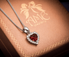 Pendentif en argent sterling et grenat rouge naturel taille cœur - AME Jewellery.