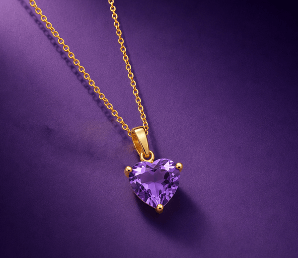 Pendentif en or jaune 14K et améthyste naturelle taille en cœur - AME Jewellery. 