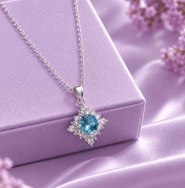 Pendentif halo en topaze bleue de en argent sterling - AME Jewellery