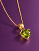 Collier pendentif en or jaune 14K avec péridot naturel taille cœur - AME Jewellery. 