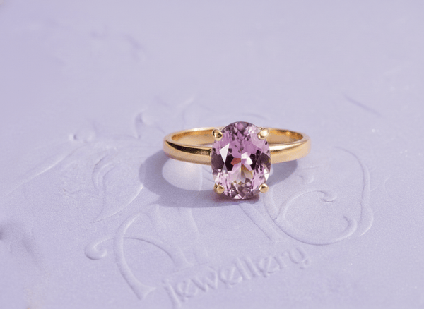 Nhẫn nữ Vàng 14K Đá quý thiên nhiên oval Amethyst Ring in 14K Yellow Gold by by AME Jewellery