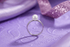 Bague classique en argent sterling avec perle de culture d'eau douce blanche de 6,5 mm par AME Jewellery