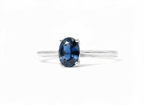 Nhẫn Vàng trắng Đá quý tự nhiên Oval Blue Sapphire Ring in White Gold by AME Jewellery