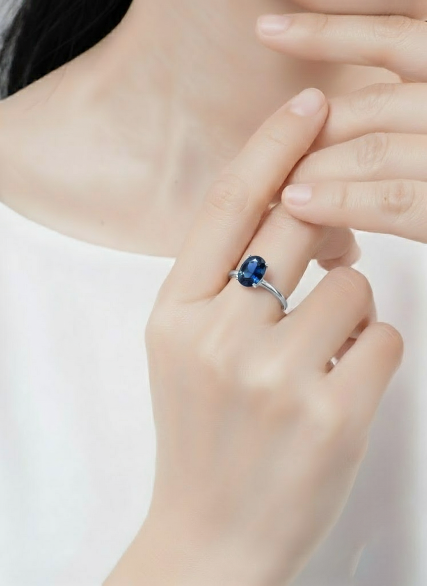 Nhẫn Vàng trắng Đá quý tự nhiên Oval Blue Sapphire Ring in White Gold by AME Jewellery