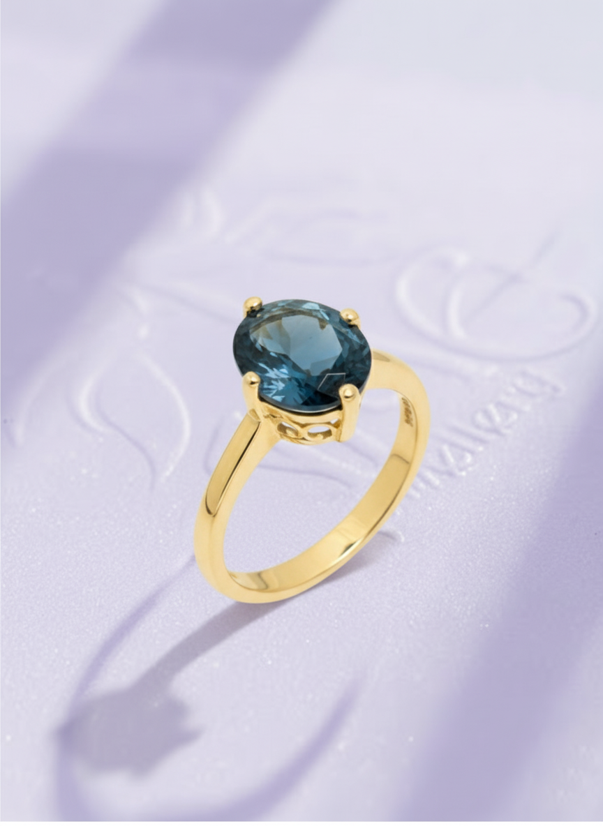 Nhẫn vàng Đá quý tự nhiên Natural Oval London Blue Topaz Ring in 14K Yellow Gold by AME Jewellery