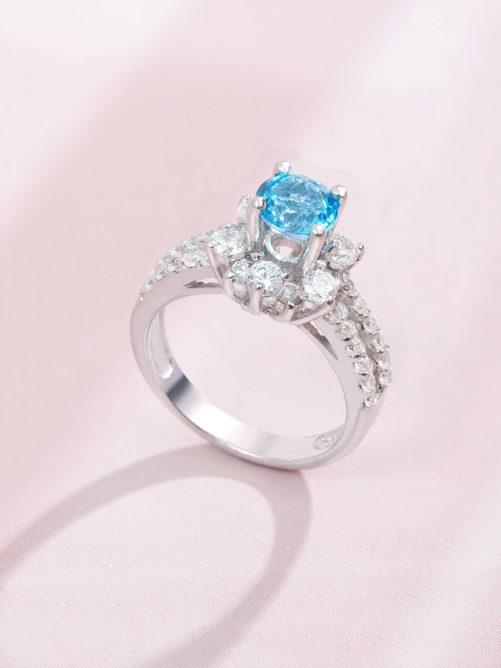 Nhẫn nữ Đá quý tự nhiên Blue Topaz Split Shank Ring in Sterling Silver by AME Jewellery