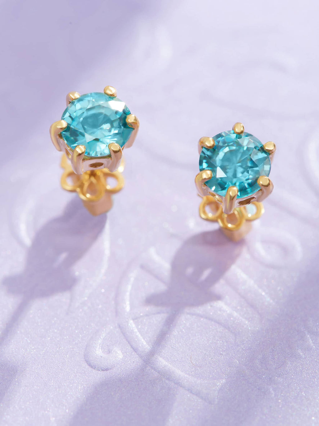 Bông tai Vàng Đá quý tự nhiên Blue Zircon 6-prong Earrings in 14K Yellow Gold by AME Jewellery