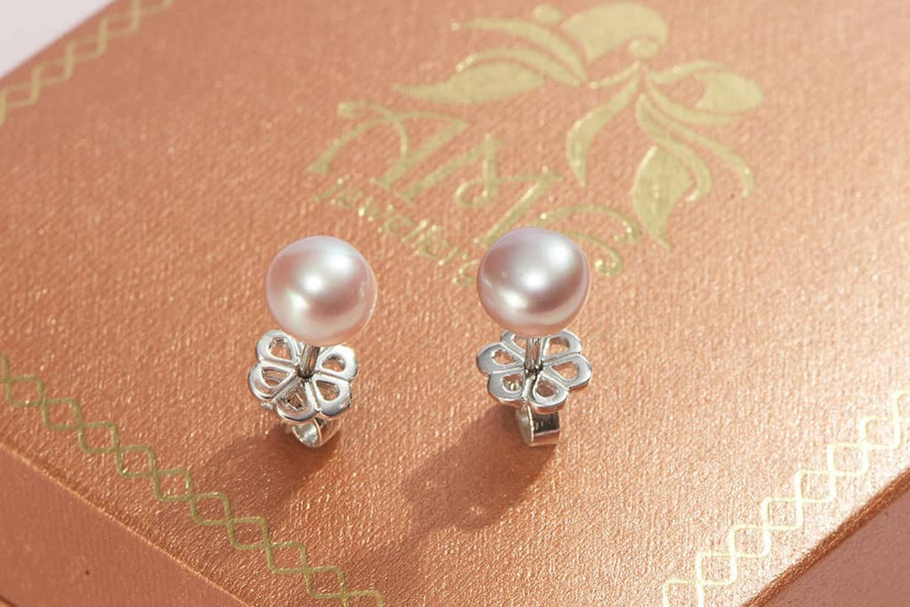 Bông tai Ngọc trai nước ngọt  nút Button / Half-round Lavender Freshwater Pearl Earrings by AME Jewellery