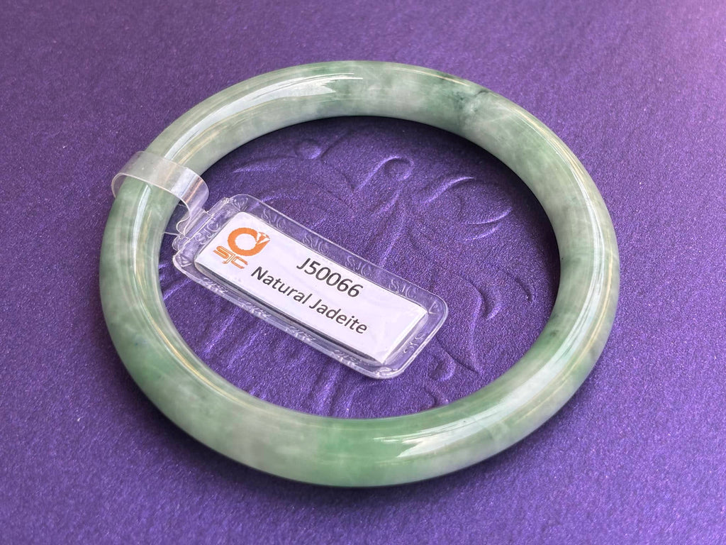 Vòng Cẩm Thạch thiên nhiên Miến Điện. Myanmar Natural Jadeite Jade Bangle. AME Jewellery