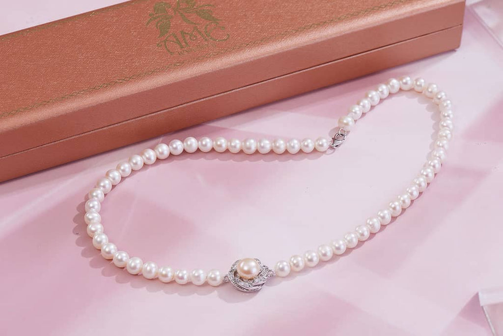 Vòng đeo cổ chuỗi Ngọc trai trắng | White Pearl Strand Necklace by AME Jewellery