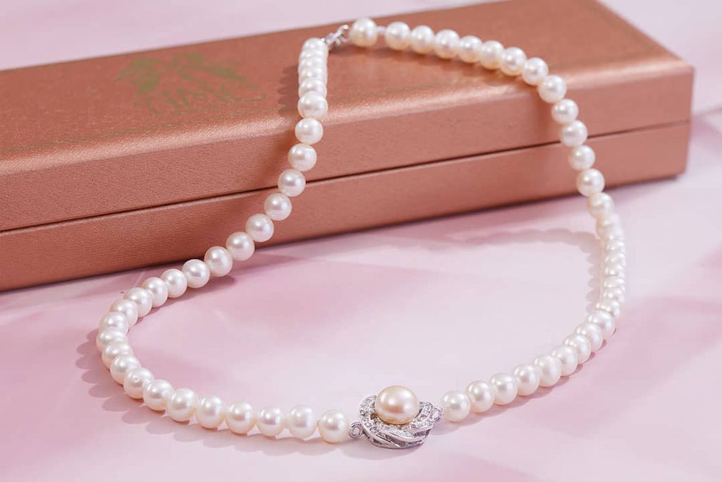 Vòng đeo cổ chuỗi Ngọc trai trắng | White Pearl Strand Necklace by AME Jewellery