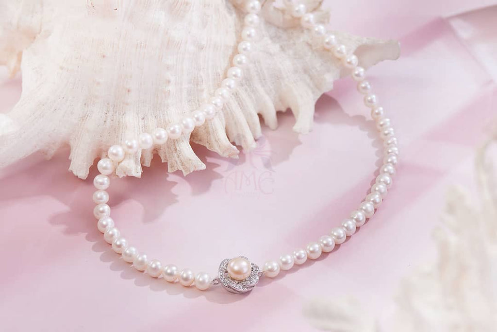 Vòng đeo cổ chuỗi Ngọc trai trắng | White Pearl Strand Necklace by AME Jewellery