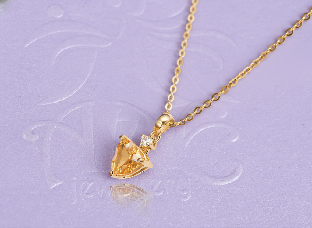  Mặt dây chuyền Vàng Đá quý thiên nhiên Triangle-cut Citrine Pendant Necklace in 14K Yellow Gold by AME Jewellery