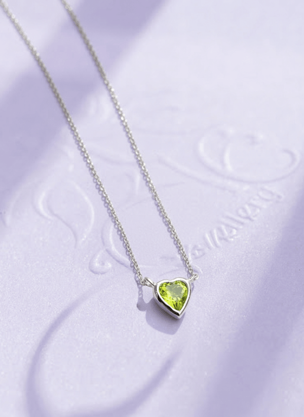 Dây chuyền Đá quý thiên nhiên Heart-cut Peridot Solitaire Bezel Chain Necklace in Sterling Silver by AME Jewellery