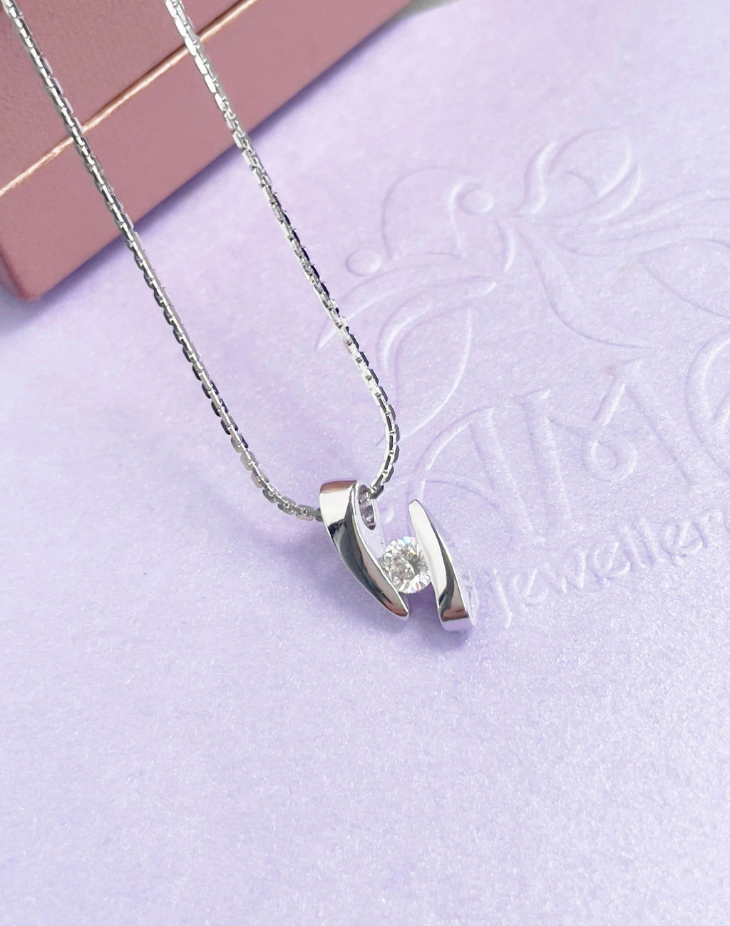 Mặt dây chuyền Vàng trắng Kim cương thiên nhiên Natural Diamond Pendant Necklace in 14K White Gold by AMEJewellery