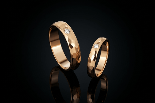 Diamond Faceted Wedding Rings | Nhẫn cưới vàng Kim cương thiên nhiên | AME Jewellery