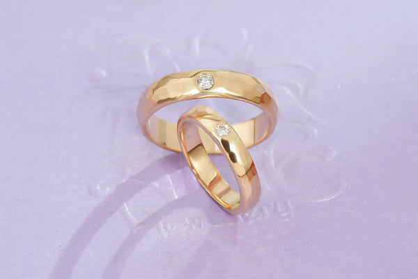Diamond Faceted Wedding Rings | Nhẫn cưới vàng Kim cương thiên nhiên | AME Jewellery