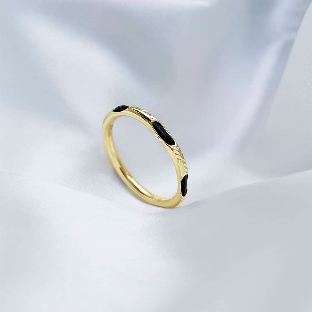 Engraved Ring in 14K Yellow Gold - AME Jewellery