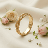 Paire d'alliances, bagues de fiançailles magnifiquement conçues en or 14 carats et or blanc par AME Jewellery
