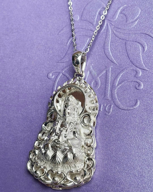 Mặt dây Phật Bà Quan Âm | Guanyin Buddha Pendant by AME Jewellery