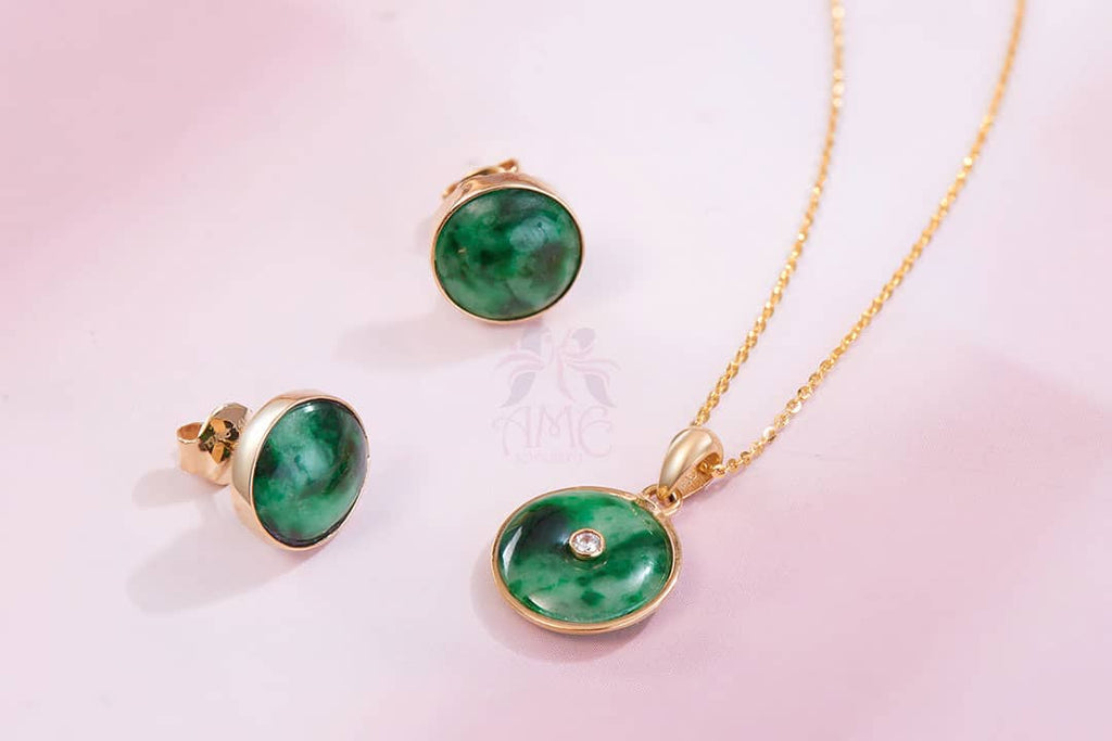 Burmese Jadeite Jade Two-Piece Jewelry Set 14K Yellow Gold | AME Jewellery