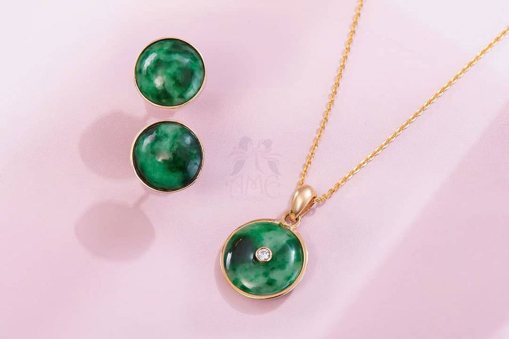 Burmese Jadeite Jade Two-Piece Jewelry Set 14K Yellow Gold | AME Jewellery