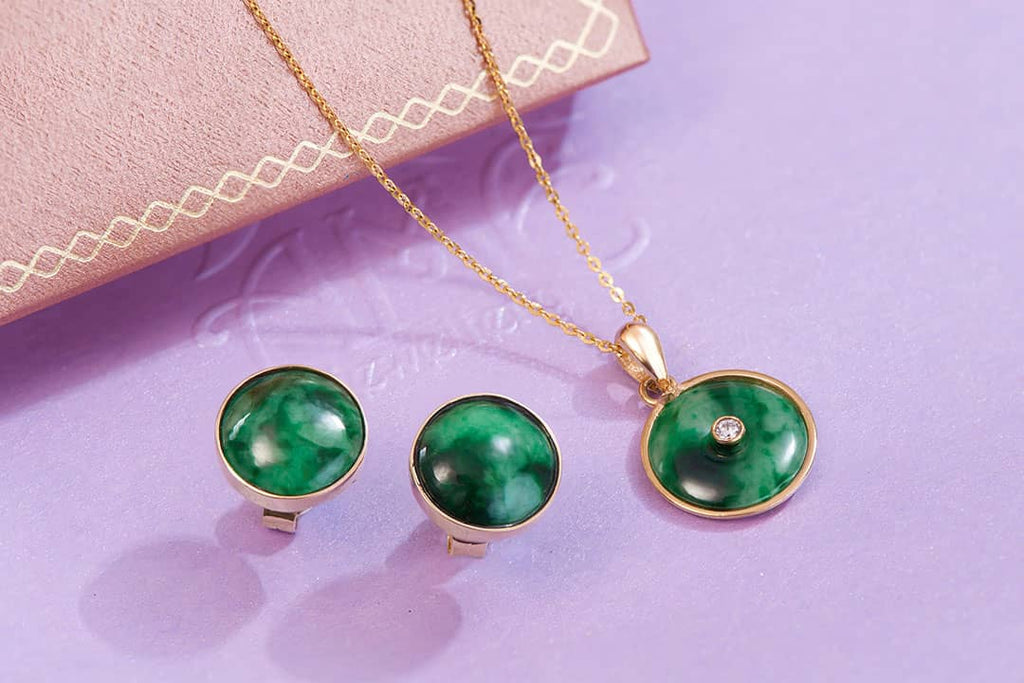 Burmese Jadeite Jade Two-Piece Jewelry Set 14K Yellow Gold | AME Jewellery