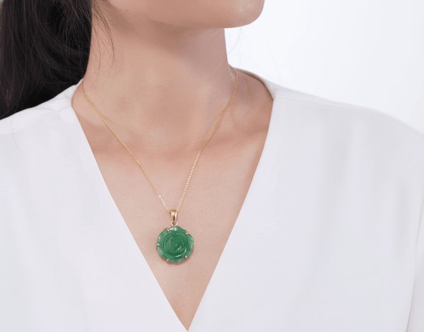 Mặt dây Hoa hồng Vàng đá quý thiên nhiên Cẩm thạch Jadeite Jade Rose Pendant Necklace in 14-karat Yellow Gold by AME Jewellery