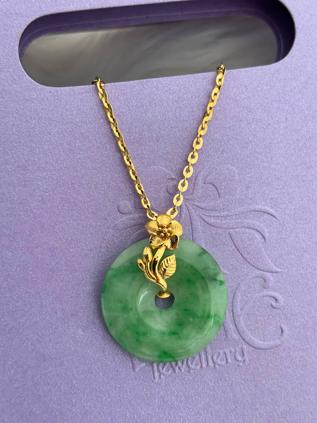 Mặt dây Vàng 14K Đồng Điếu Cẩm thạch | Donut Circle Jadeite Jade Gold Pendant | AME Jewellery