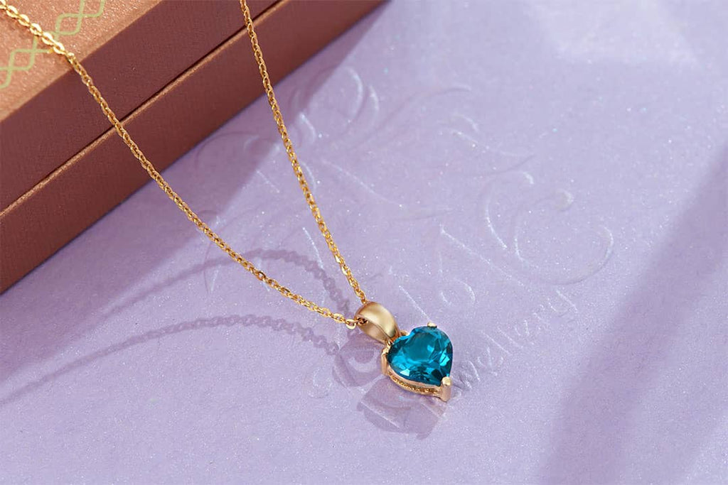 Mặt dây chuyền Vàng Đá quý tự nhiên Heart cut London Blue Topaz Pendant 14K Yellow Gold by AME Jewellery