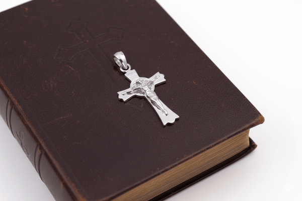 Mặt dây Thánh Giá Đức Chúa Jesus Cross Silver Pendant | AME Jewellery