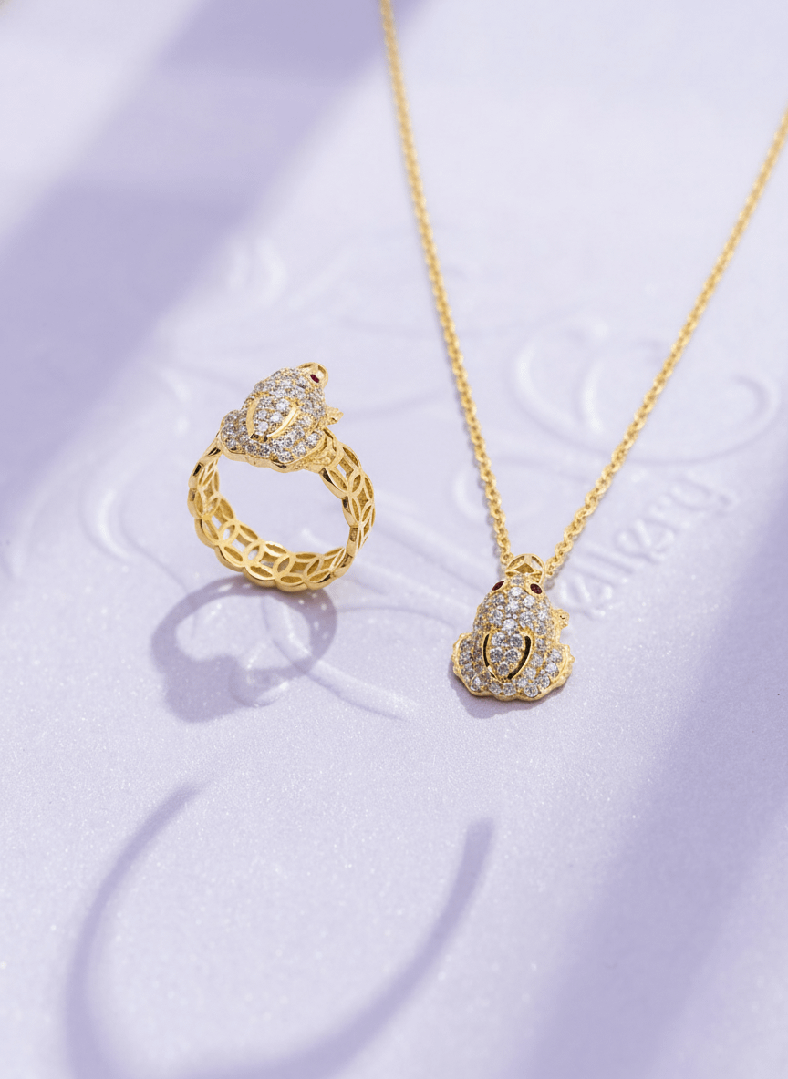 Money Frog two-piece Jewelry Set in 14-karat Yellow Gold by AME Jewellery