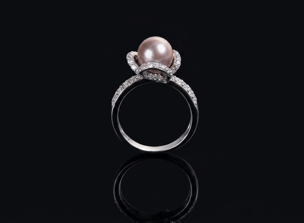 Lavender Freshwater Cultured Pearl Ring in Sterling Silver by AME Jewellery. Pearl is the birthstone for June and the gemstone for the 3rd and 30th wedding anniversaries. 