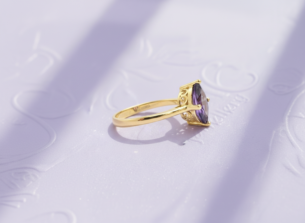 Nhẫn Vàng Đá quý tự nhiên Oval Amethyst Gold Ring by AME Jewellery