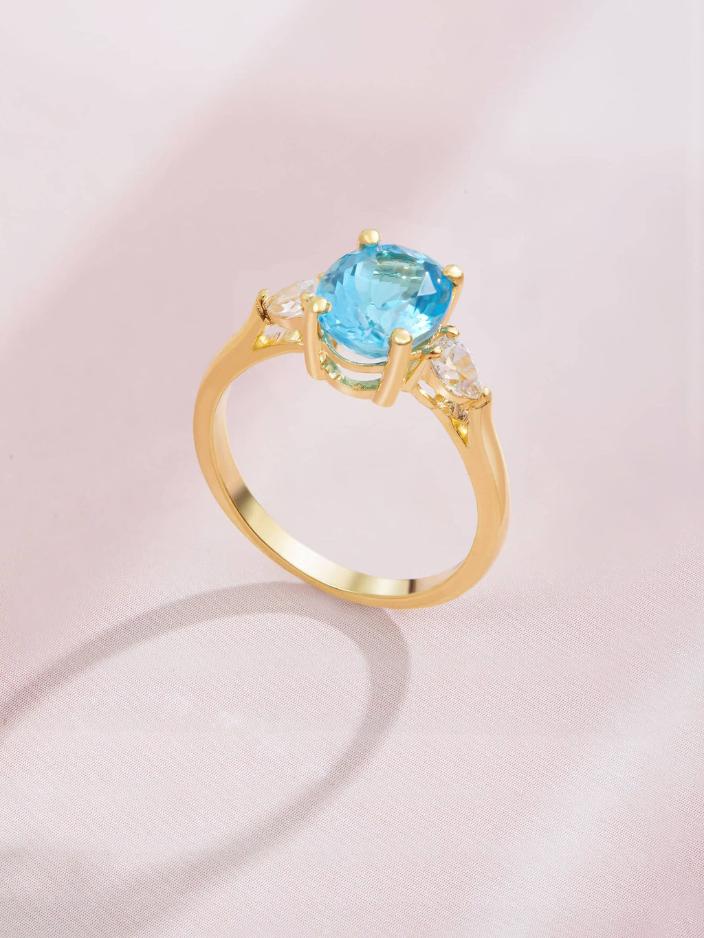 Nhẫn nữ Vàng Đá quý tự nhiên Oval Blue Topaz Ring in 14K Yellow Gold by AME Jewellery