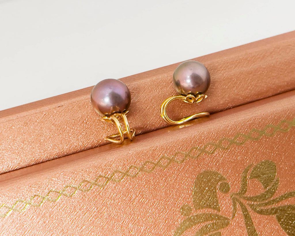 Bông tai Kẹp Ngọc trai Aubergine Freshwater Cultured Pearl Clip-onEarrings in 14K Yellow Gold by AME Jewellery