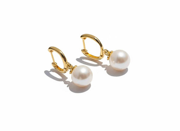 Bông tai Vàng Ngọc trai trắng White Freshwater Pearl Horseshoe Hoop Earrings in 14K Yellow Gold by AME Jewellery