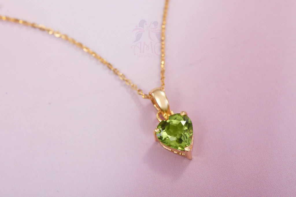 Mặt dây chuyền Vàng Đá quý tự nhiên Heart-cut Peridot Pendant Necklace in 14K Yellow Gold by AMEJewellery