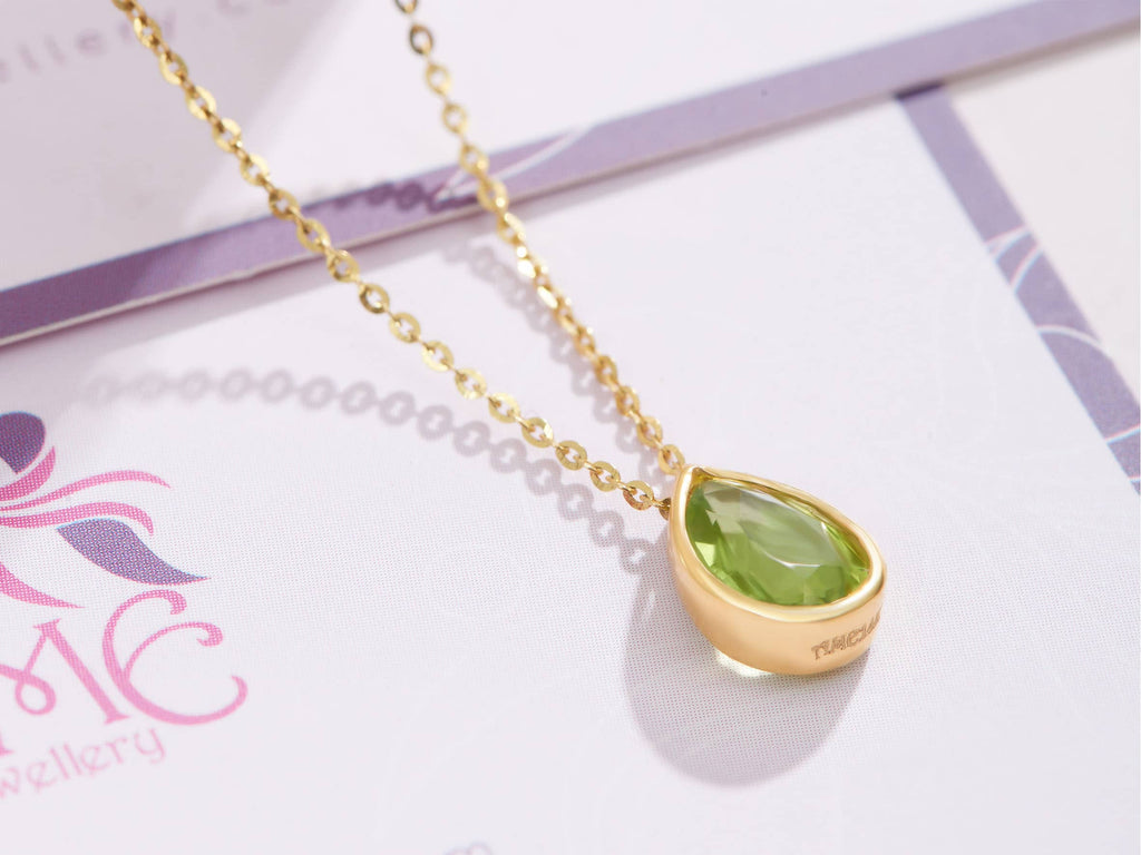 Mặt dây chuyền Đá quý thiên nhiên Pear-cut Peridot Bezel Pendant in 14K Yellow Gold by AME Jewellery