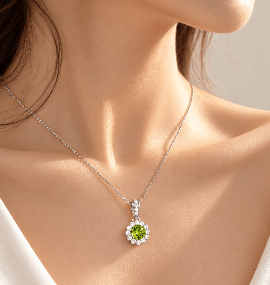 Mặt dây chuyền đá quý tự nhiên Peridot 5mm - AME Jewellery