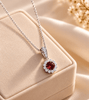 Pendentif halo en grenat rouge de en argent sterling - AME Jewellery